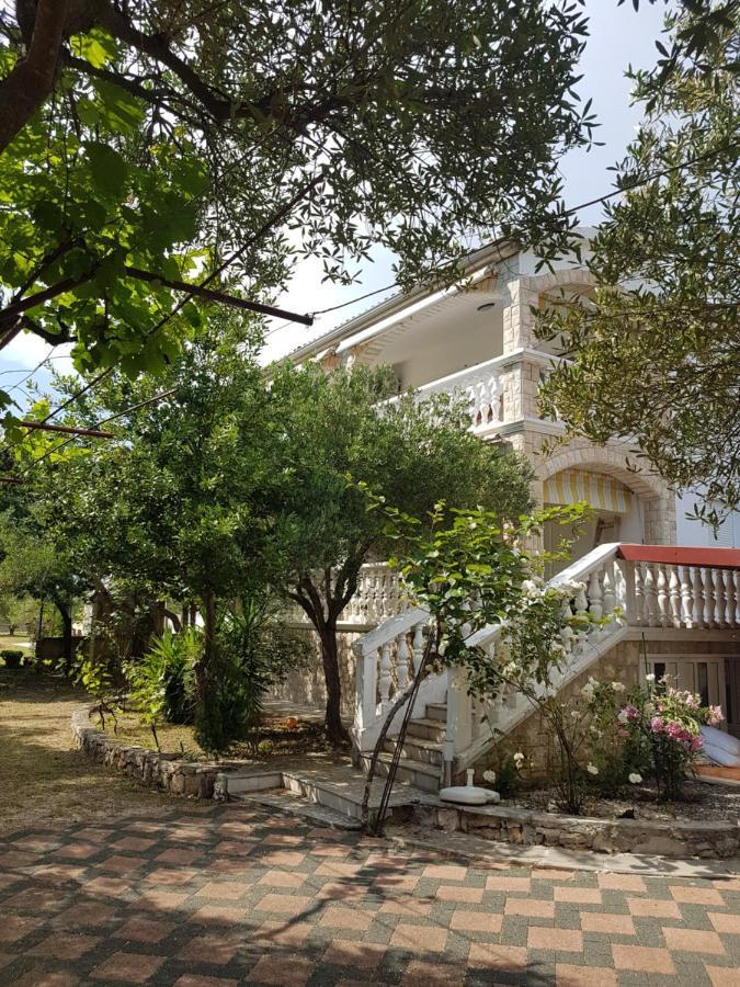 Apartman Lugovic Šibenik Buitenkant foto