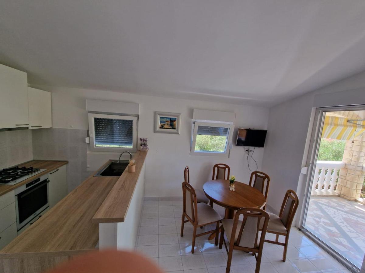 Apartman Lugovic Šibenik Buitenkant foto